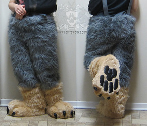 Silent Wolf Legs and Paws