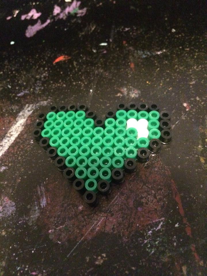 Green heart perler