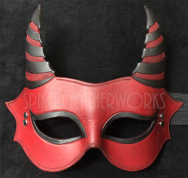 044. red devil mask