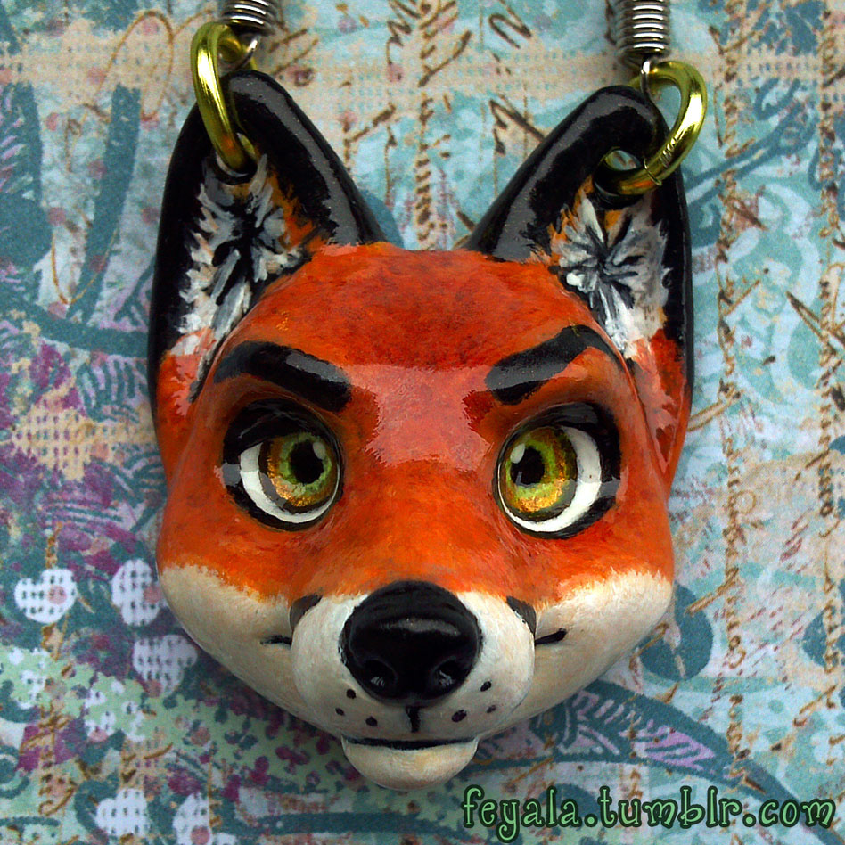 Featured image: Golden-Eyed Fox