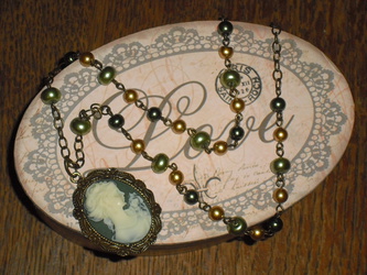Necklace - "The Green Duchess"