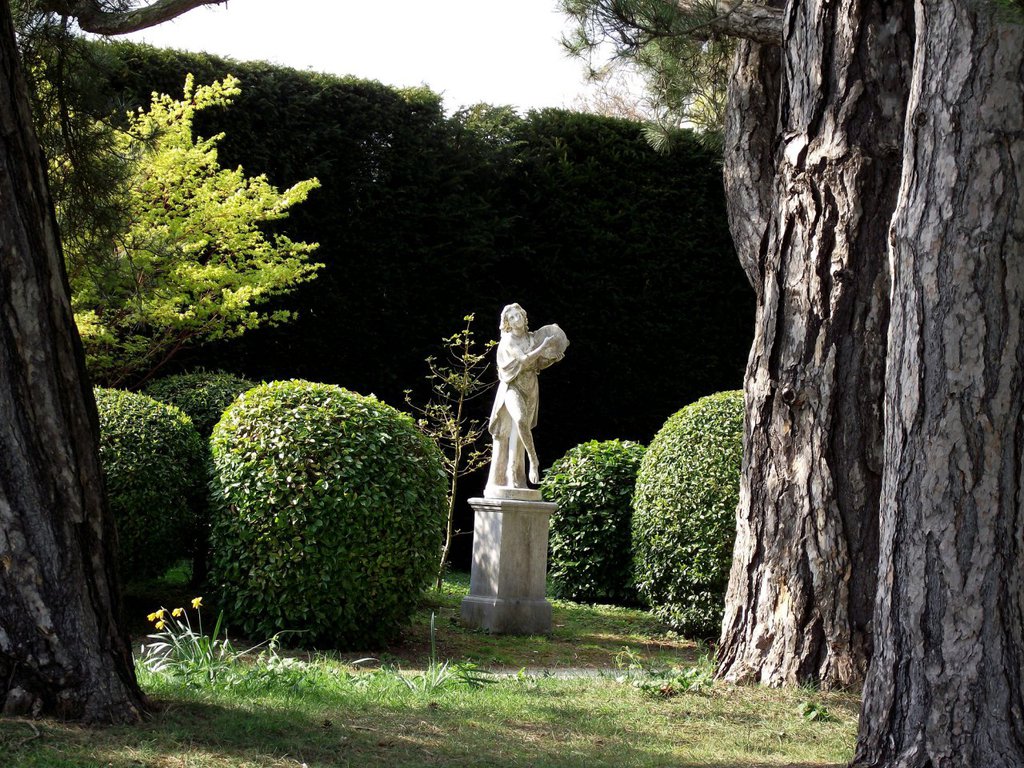 Brodsworth Hall Garden Statue