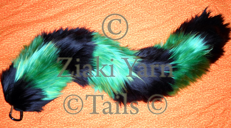 Wolf Coon Long Yarn Tail