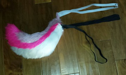 SimplySie Tail Commission