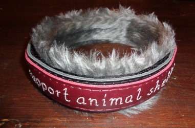Info- Video: Removable fur pad for Collar
