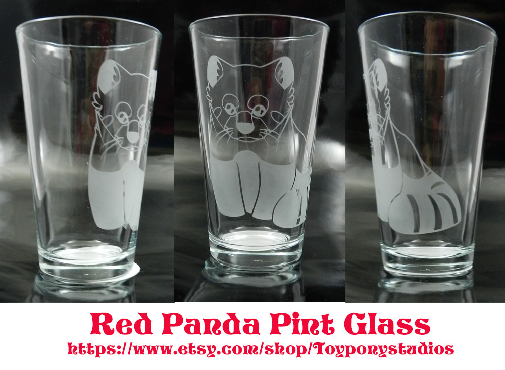 Red Panda Pint Glass