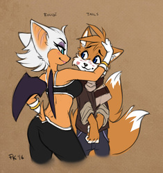 Rouge + Tails