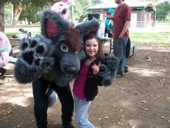 One of the best parts of fursuiting is making kids smile :)