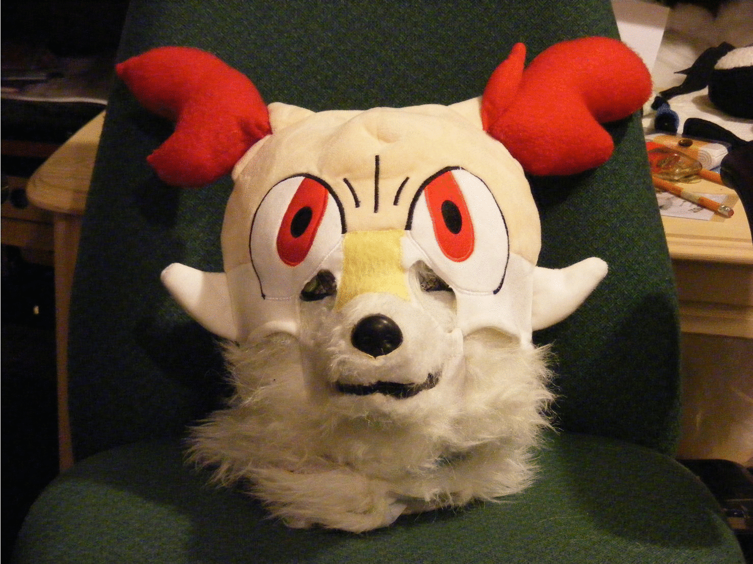 What Does the WIP Braixen Fursuit Head Say? 